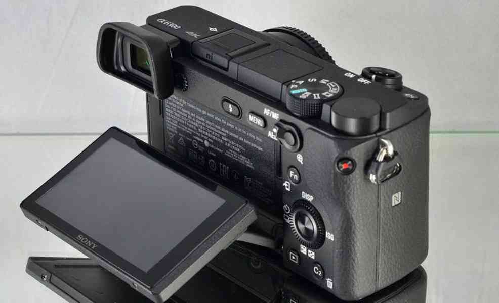 Sony A 6300 **24,2 Mpx*4K video*WIFI/NFC*4100 Exp. - foto 6