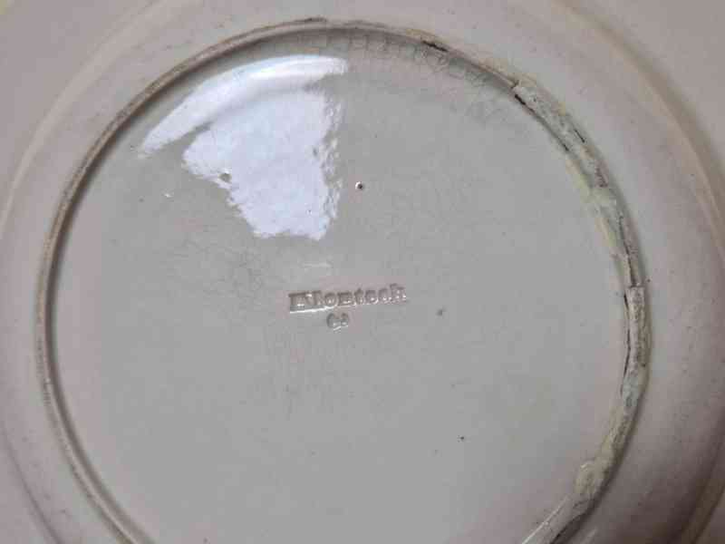 Velmi starý  kameninový Talíř Klenčí - foto 4