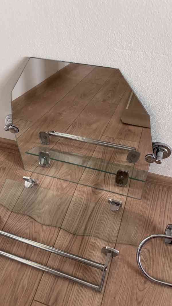 Koupelnové doplňky - foto 2