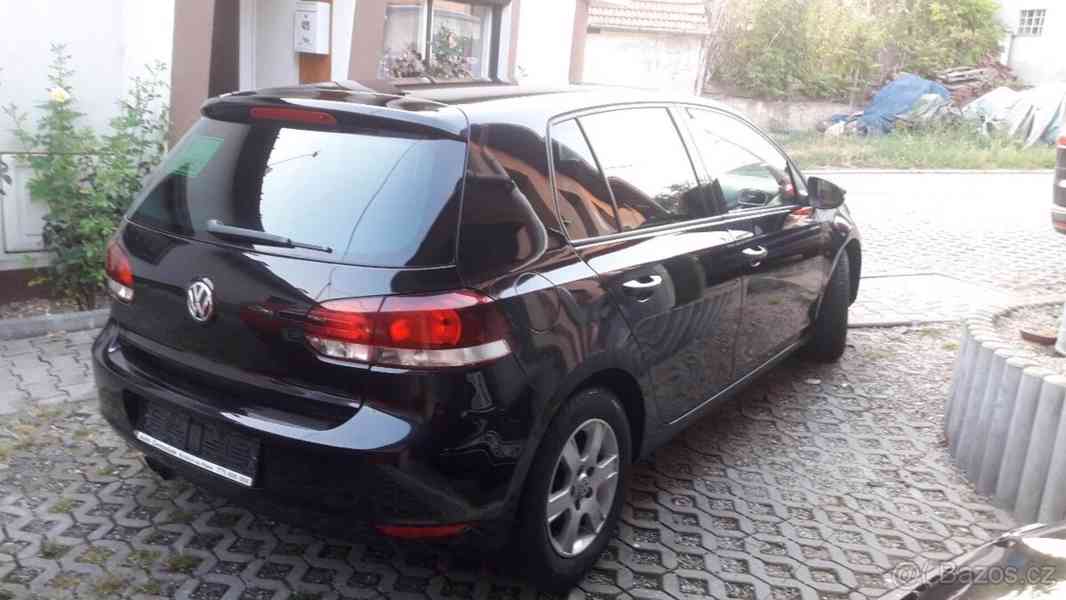 Volkswagen Golf 2,0   Tdi highline, tažné, klima - foto 15
