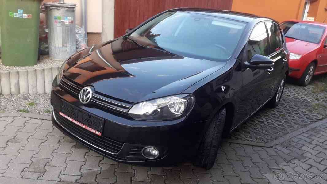 Volkswagen Golf 2,0   Tdi highline, tažné, klima - foto 1