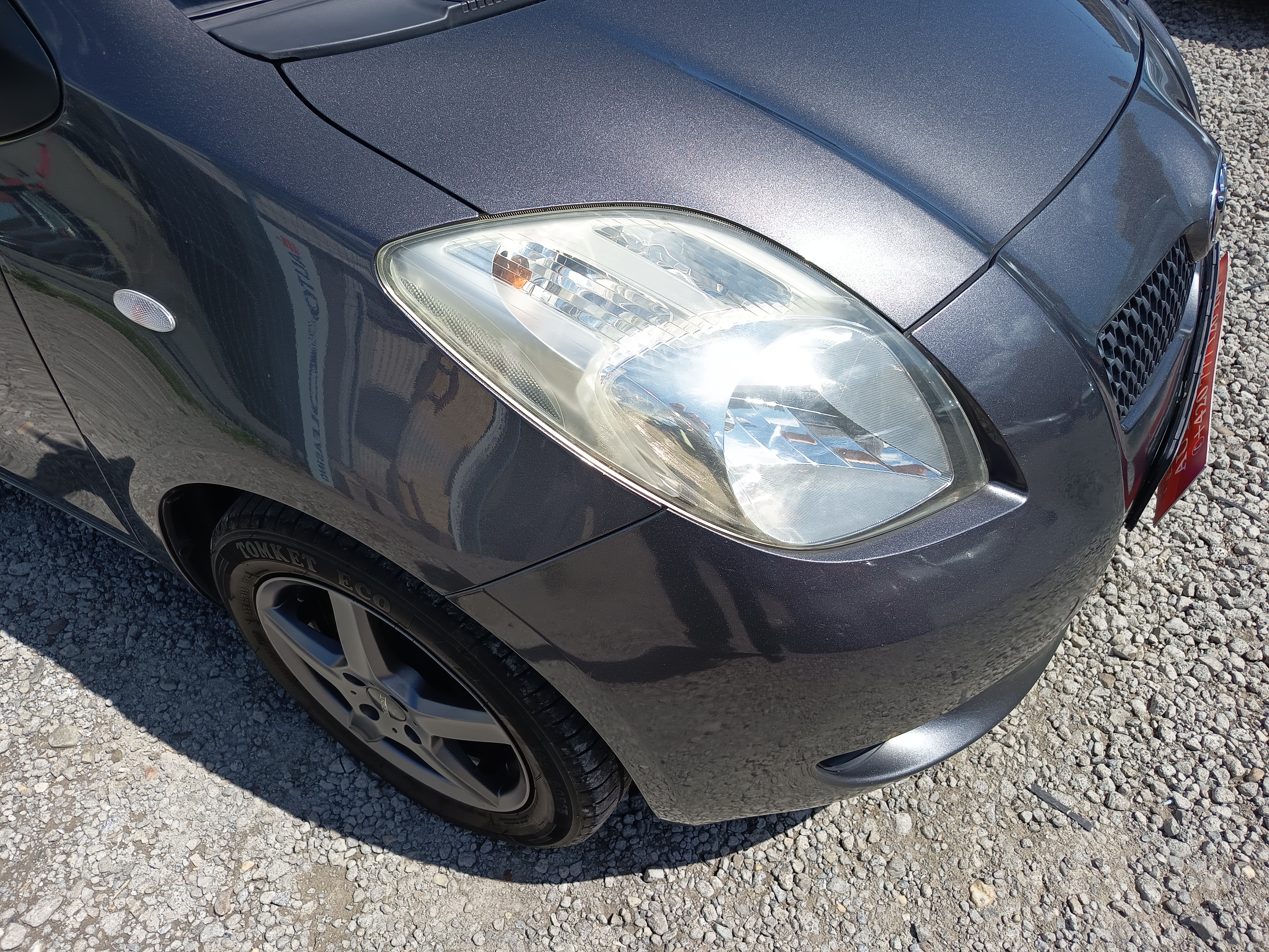 Toyota Yaris 1,3VVT-i Comfort ČR  - foto 5