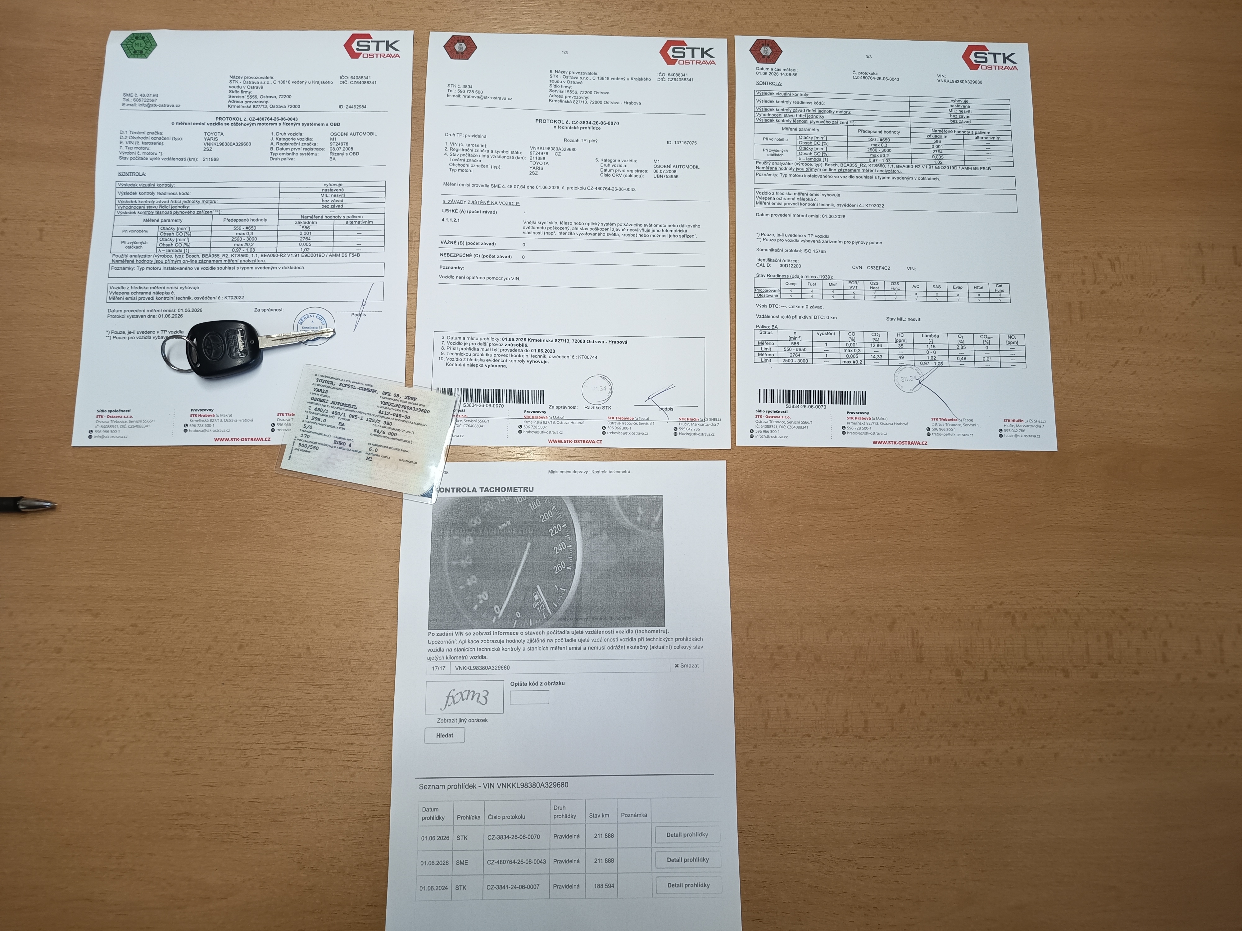Toyota Yaris 1,3VVT-i Comfort ČR  - foto 22