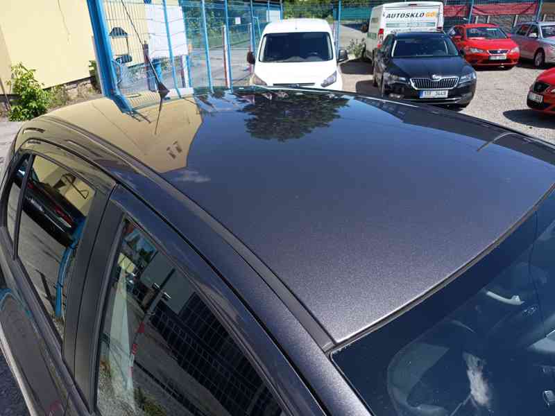Toyota Yaris 1,3VVT-i Comfort ČR  - foto 7