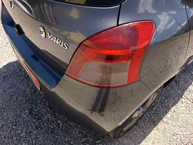 Toyota Yaris 1,3VVT-i Comfort ČR  - foto 10