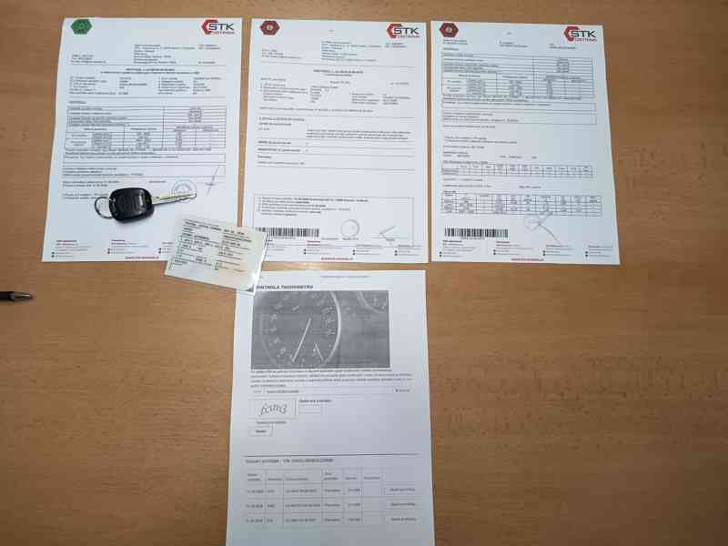 Toyota Yaris 1,3VVT-i Comfort ČR  - foto 22