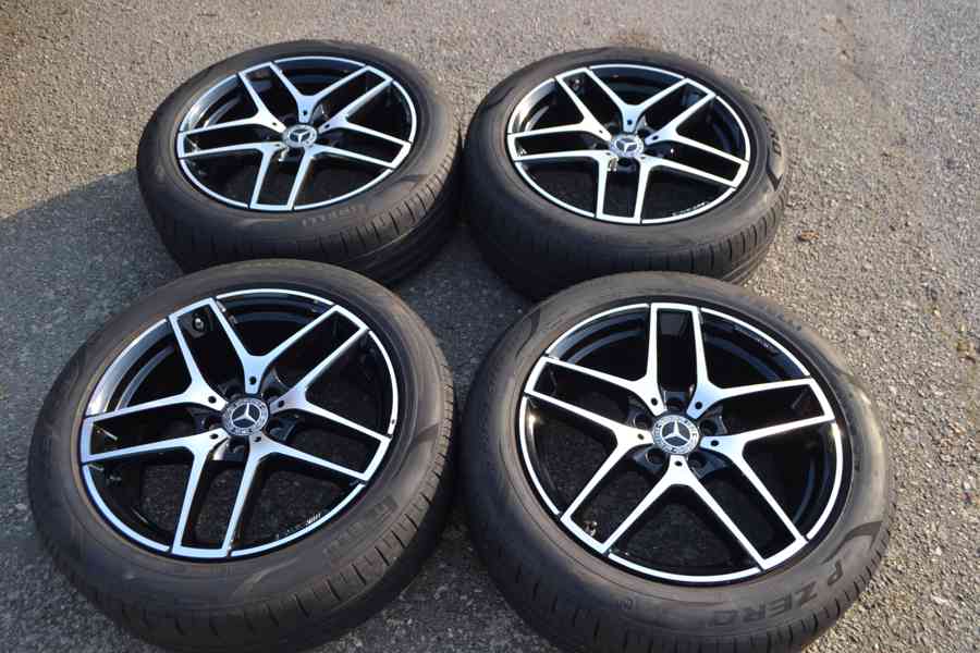 MB GLC coupe -Téměř NOVÁ letní Alu sada AMG 235/50R19 - foto 18