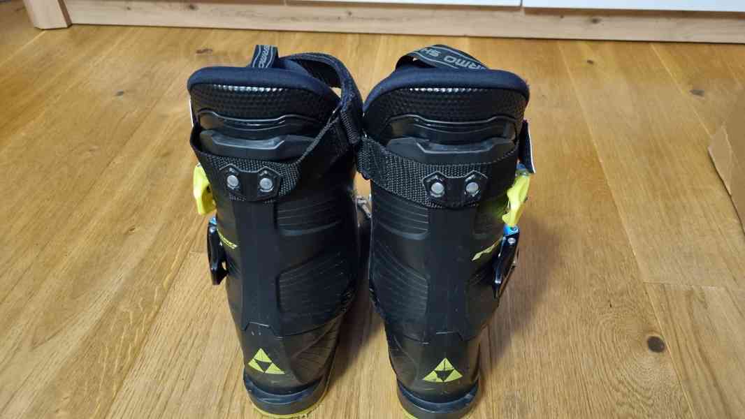 Juniorské sjezdové boty Fischer RC4 60 Jr. vel. 35 1/3 225mm - foto 5