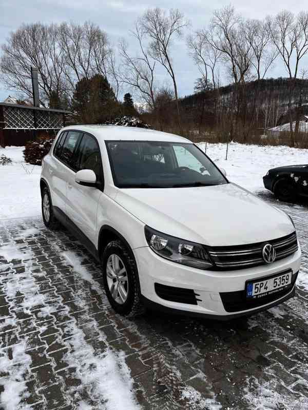 Volkswagen Tiguan 2,0 - foto 8