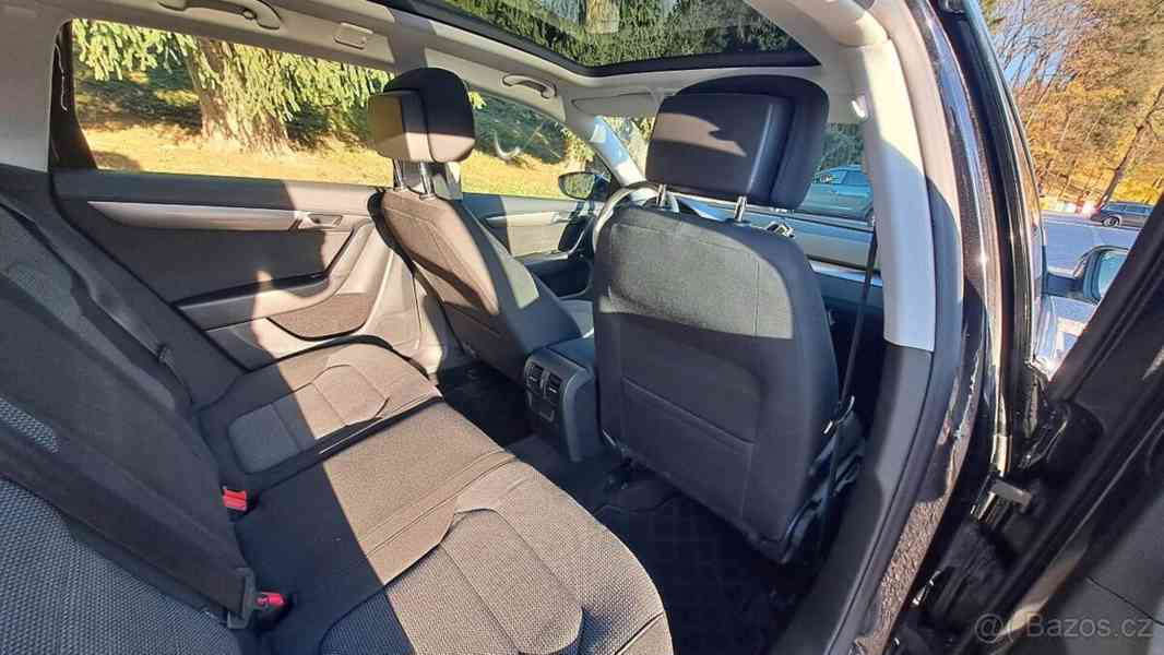 Volkswagen Passat 2,0   TDi 103Kw CONFORTLIN - foto 7