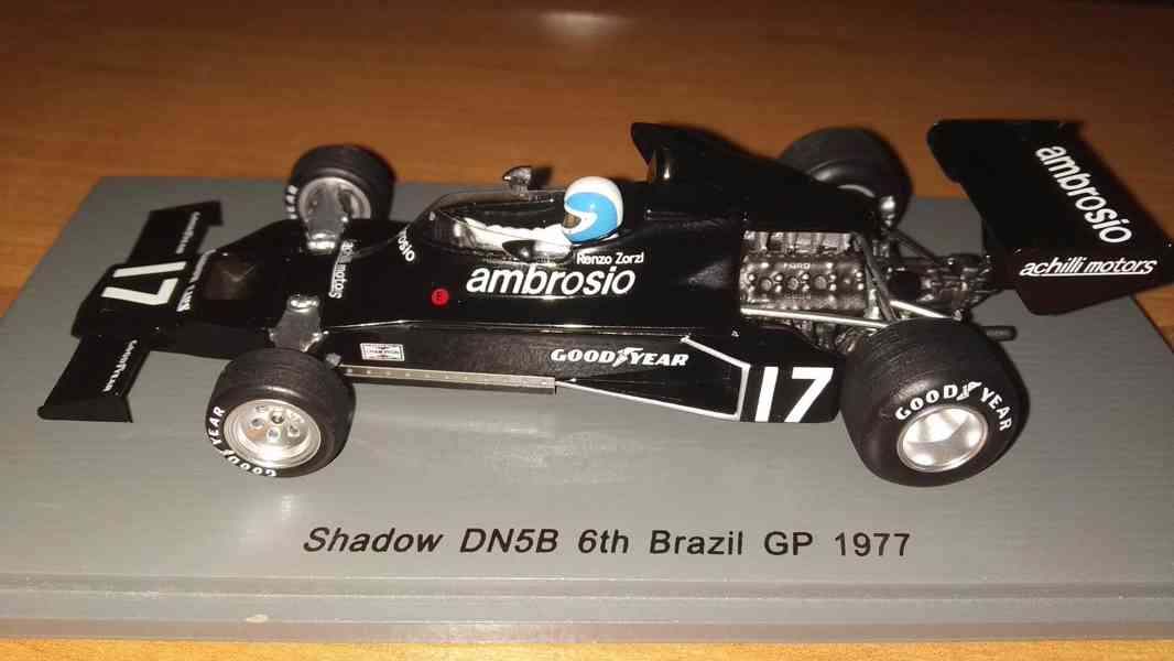 F1 Shadow DN5B Ford #17 Renzo Zorzi 1977 Spark S3841 1:43 - foto 5