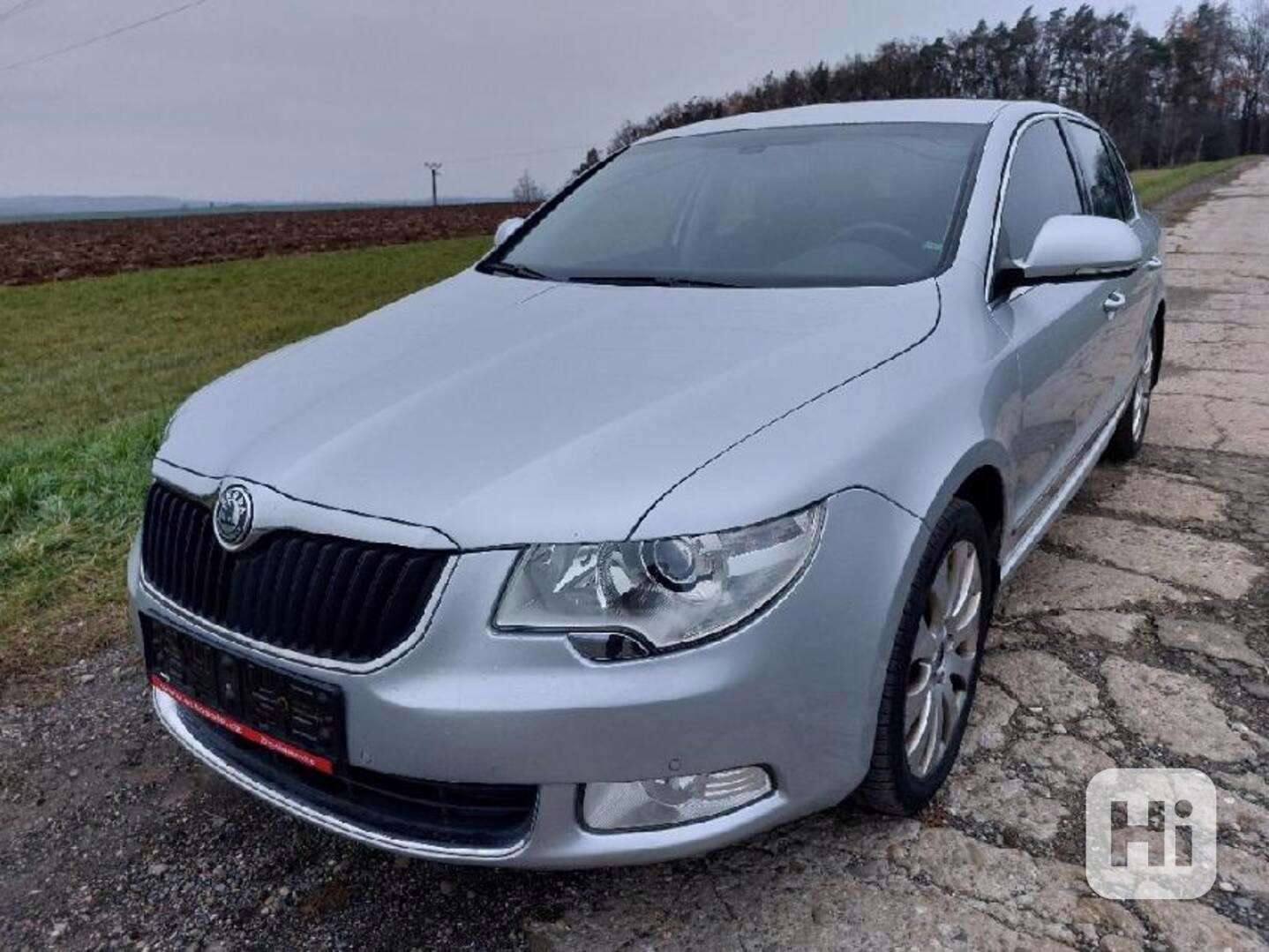 ŠKODA SUPERB II 2,0 TDI COMMON RAIL ELEGANCE  - foto 1