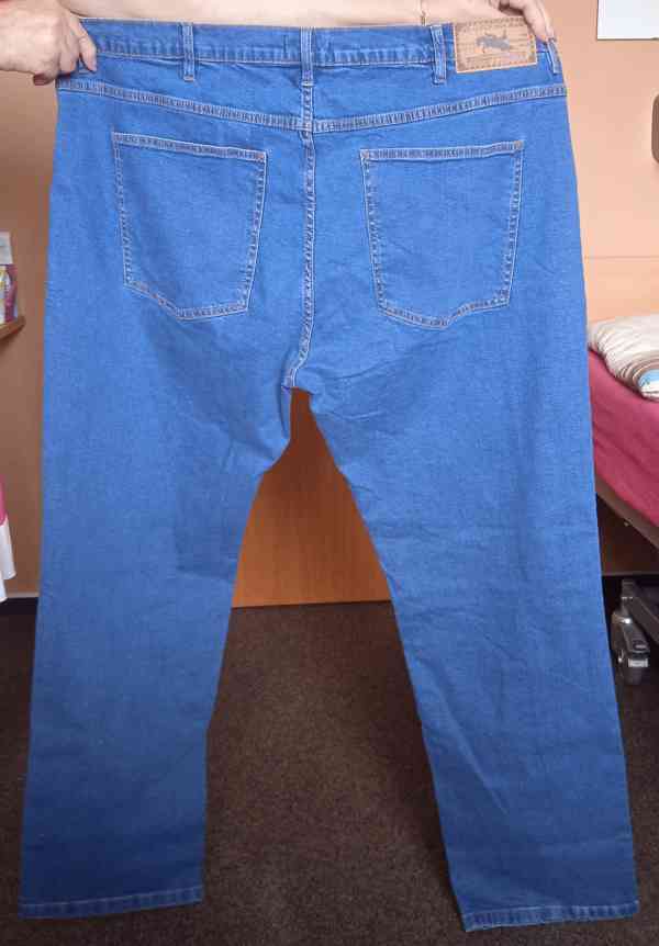 Pánské džíny nadměrné velikosti - foto 2