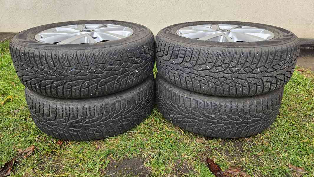 Mazda 3 zimní kola pneumatiky Nokian 205/60R16 elektrony 16" - foto 8