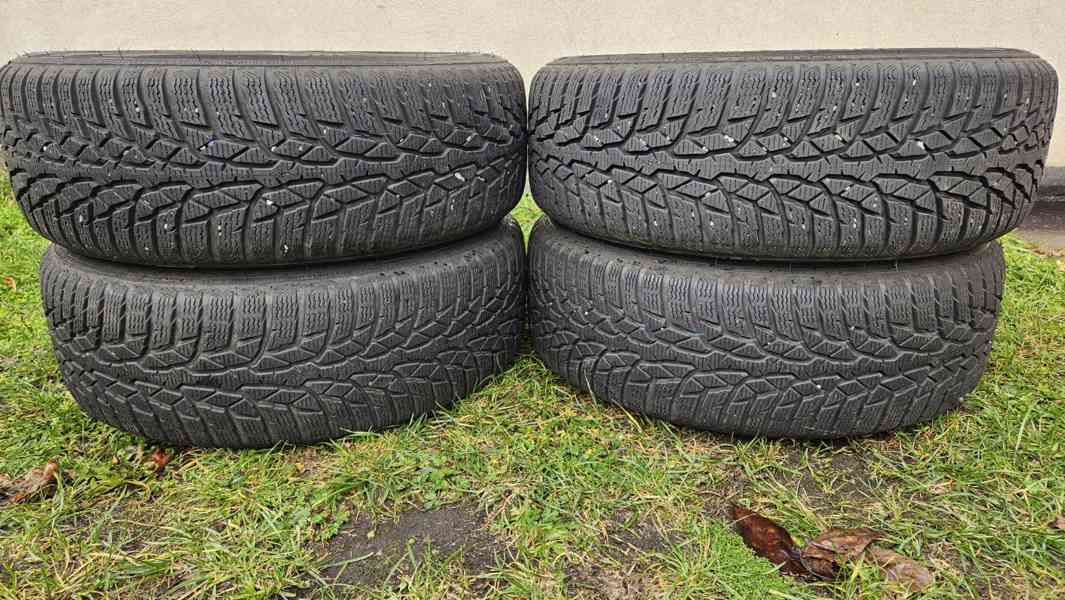 Mazda 3 zimní kola pneumatiky Nokian 205/60R16 elektrony 16" - foto 7
