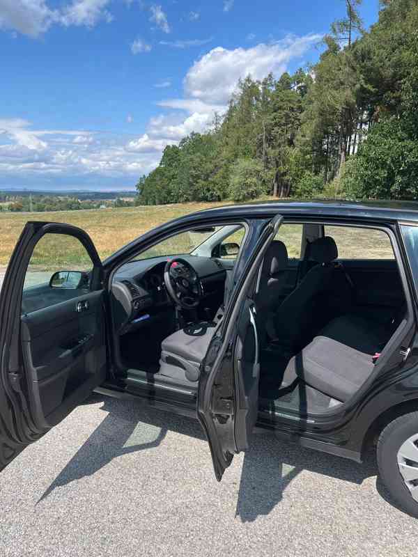 Volkswagen Polo 1.2 40 kW, r. v. 2004, STK do 5/2028 - foto 8