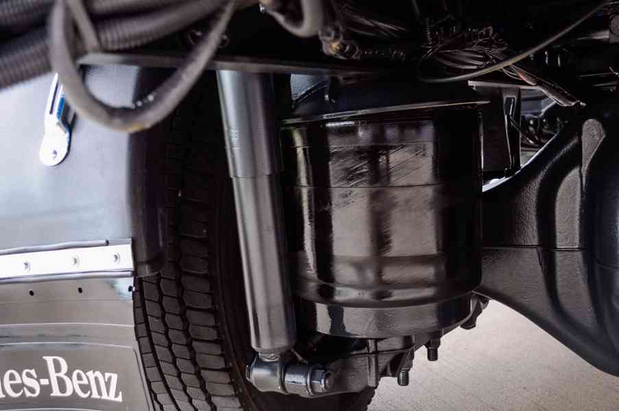 MERCEDES ATEGO 1523 TŘÍSTRANNÝ SKLÁPĚČ + HYDRAULICKÁ RUKA - foto 18