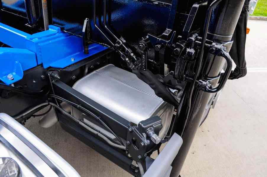 MERCEDES ATEGO 1523 TŘÍSTRANNÝ SKLÁPĚČ + HYDRAULICKÁ RUKA - foto 81