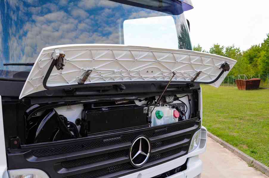 MERCEDES ATEGO 1523 TŘÍSTRANNÝ SKLÁPĚČ + HYDRAULICKÁ RUKA - foto 35