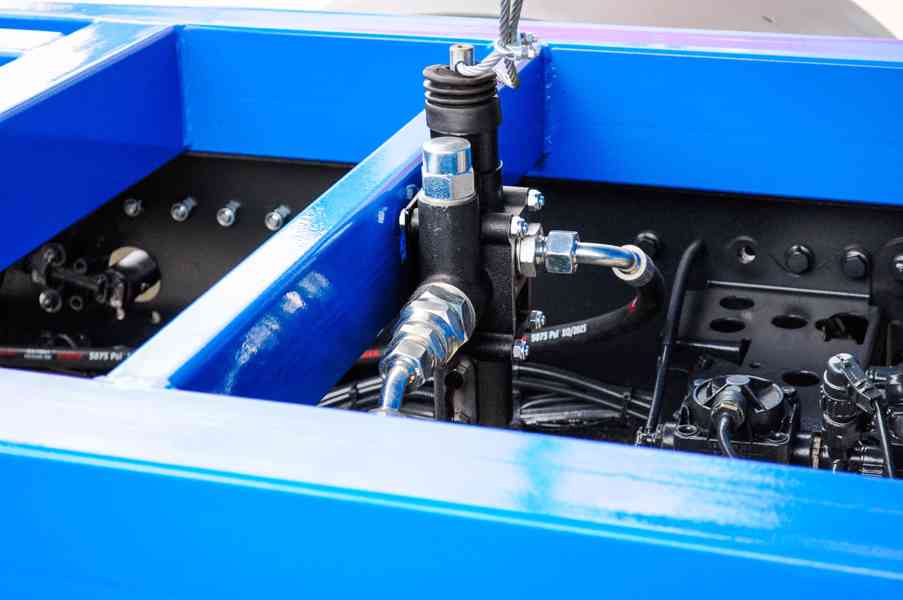 MERCEDES ATEGO 1523 TŘÍSTRANNÝ SKLÁPĚČ + HYDRAULICKÁ RUKA - foto 75