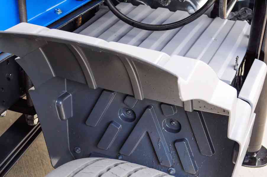 MERCEDES ATEGO 1523 TŘÍSTRANNÝ SKLÁPĚČ + HYDRAULICKÁ RUKA - foto 58