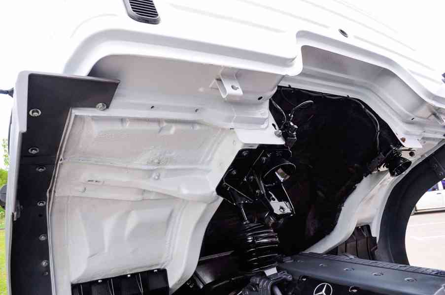 MERCEDES ATEGO 1523 TŘÍSTRANNÝ SKLÁPĚČ + HYDRAULICKÁ RUKA - foto 62