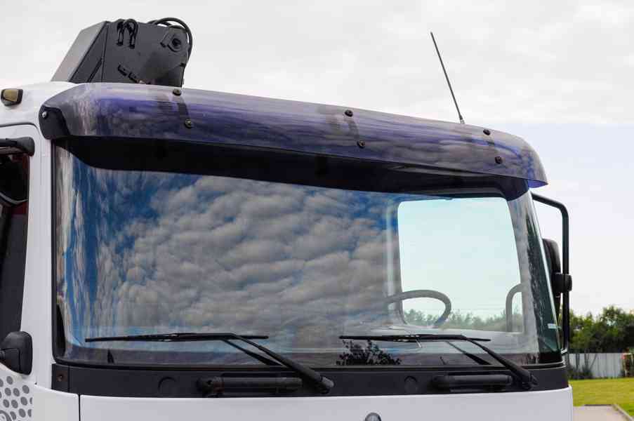 MERCEDES ATEGO 1523 TŘÍSTRANNÝ SKLÁPĚČ + HYDRAULICKÁ RUKA - foto 31