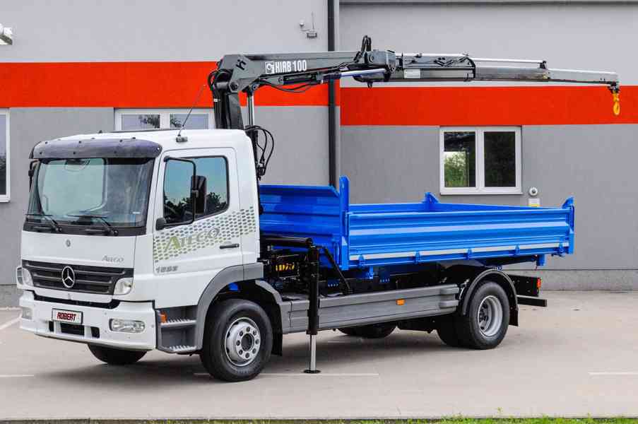 MERCEDES ATEGO 1523 TŘÍSTRANNÝ SKLÁPĚČ + HYDRAULICKÁ RUKA - foto 93