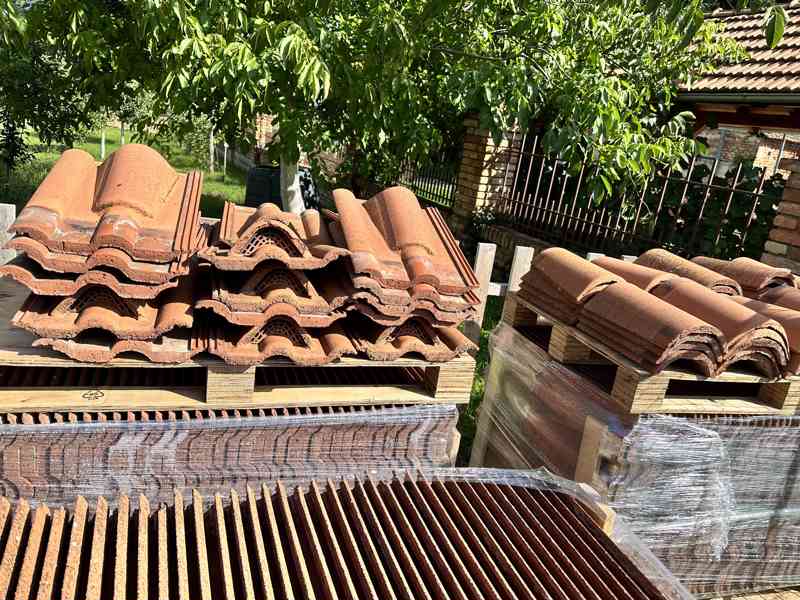 Stresni tasky - foto 3