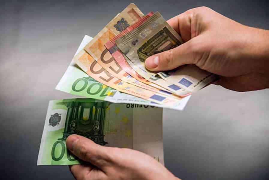 Finanční pomoc pro všechny v České republice 