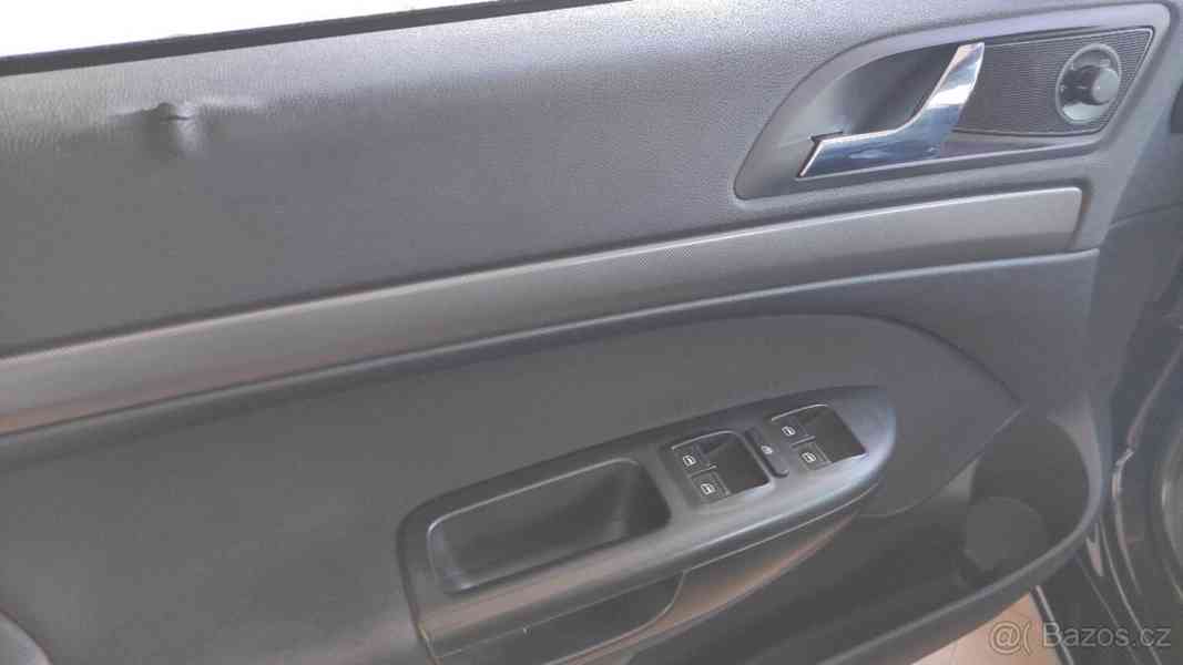 Škoda Octavia 2 Combi Elegance 1.9 TDI 77 kW diesel 2007   - foto 9
