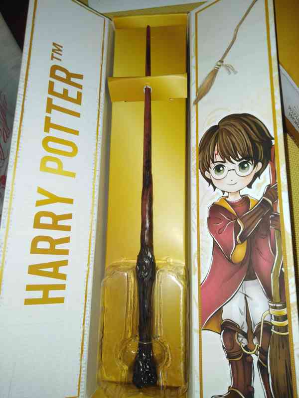 Hůlka Harry Potter  - foto 1
