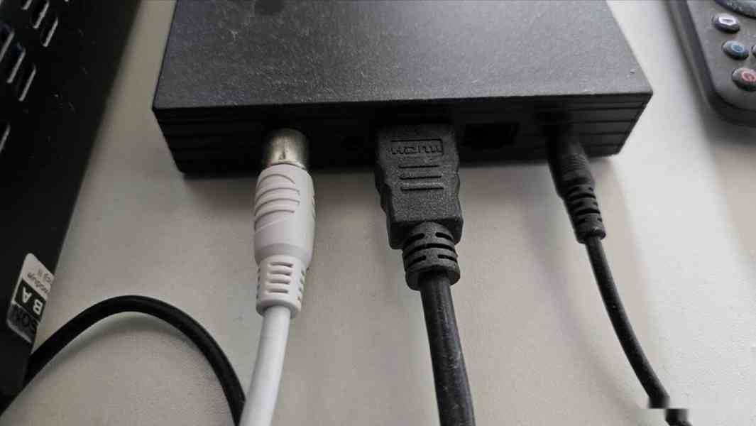 ME Cool K1 dvbt 2 multimedia centrum - foto 2