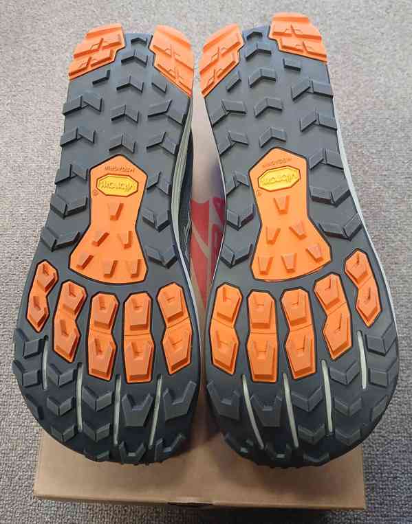 Prodám trailové boty Altra Lone Peak 9+ pánské - foto 4