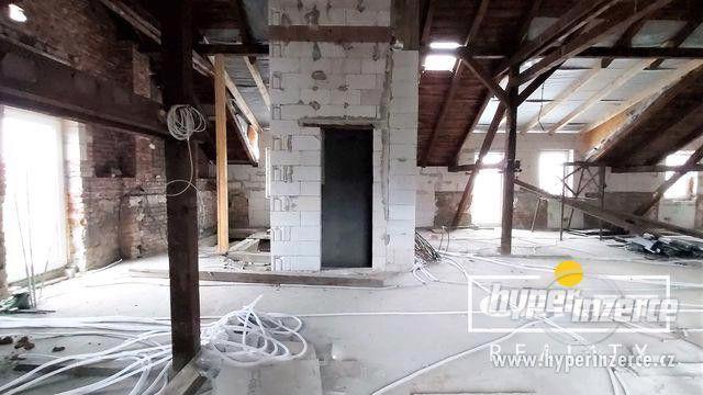 Prodej bytového domu v rekonstrukci, Žatec - foto 6
