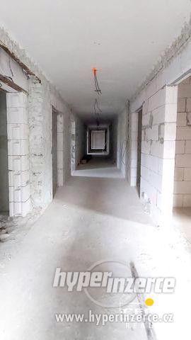 Prodej bytového domu v rekonstrukci, Žatec - foto 10