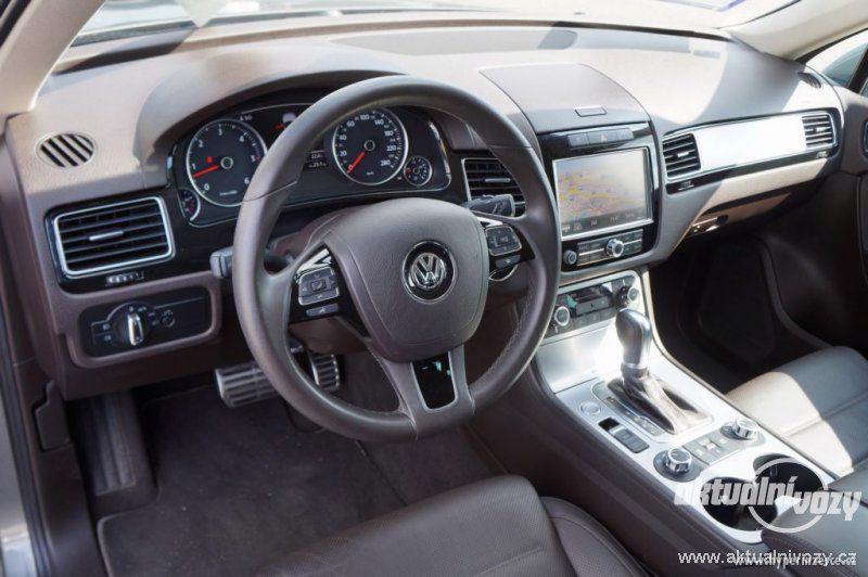 Volkswagen Touareg 4.1, nafta, automat, RV 2011, navigace, kůže - foto 19