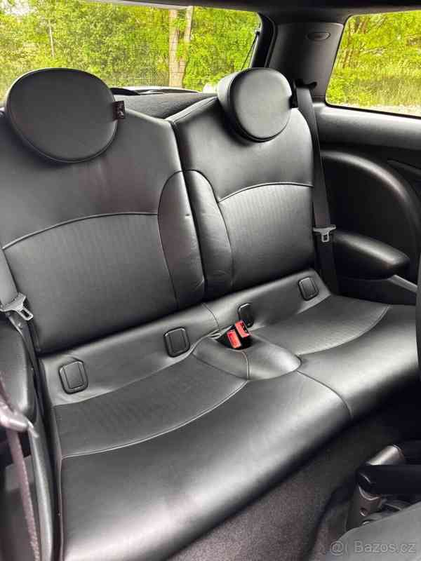 Mini Cooper S 1,6   l. 135kw - foto 3