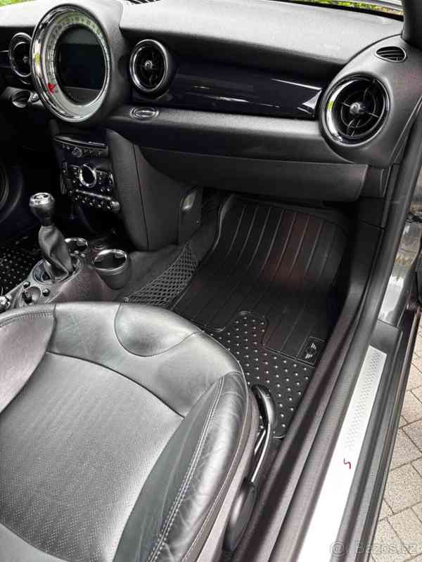 Mini Cooper S 1,6   l. 135kw - foto 13