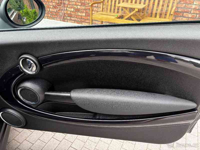 Mini Cooper S 1,6   l. 135kw - foto 8