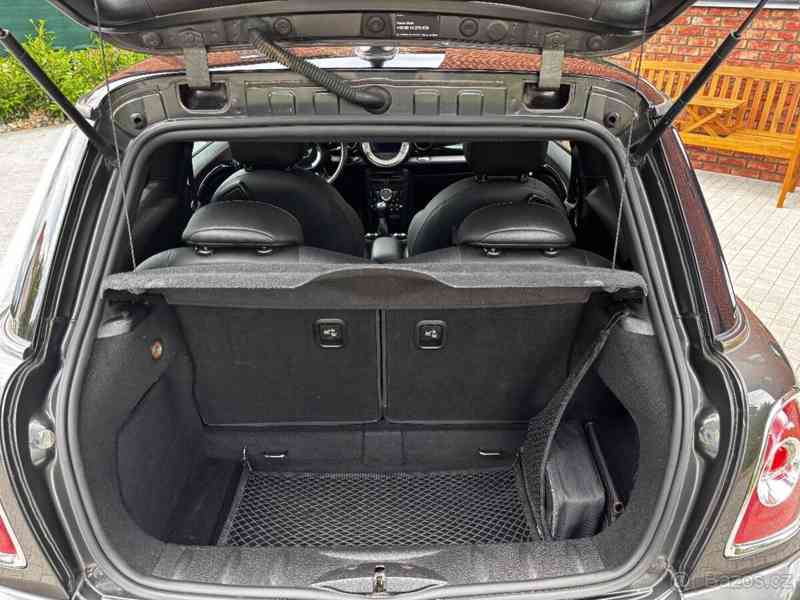 Mini Cooper S 1,6   l. 135kw - foto 9
