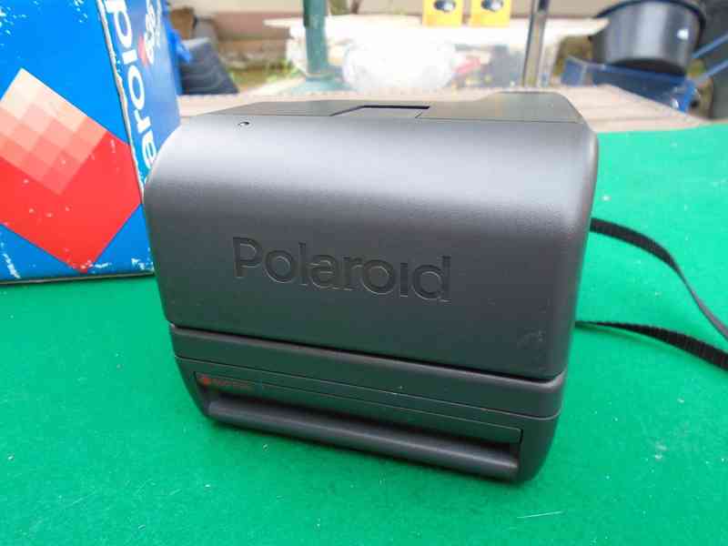 Polaroid 636 CloseUp pěkný i s krabičkou bez filmu - foto 10