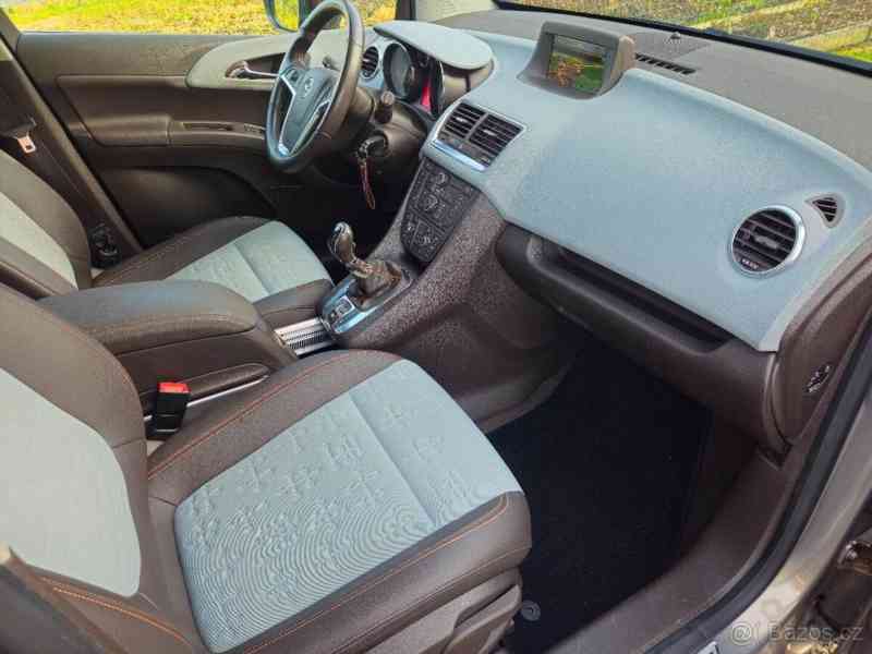 Opel Meriva 1,7   CDTi Cosmo - foto 7