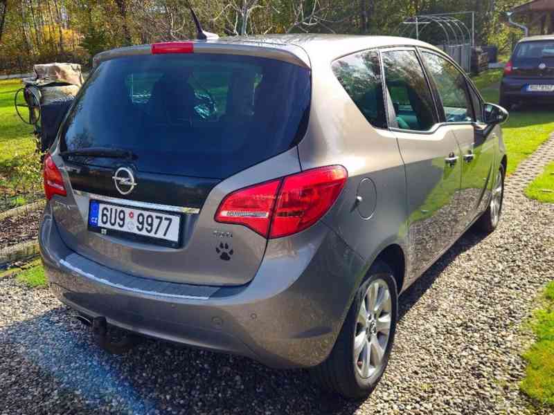 Opel Meriva 1,7   CDTi Cosmo - foto 16