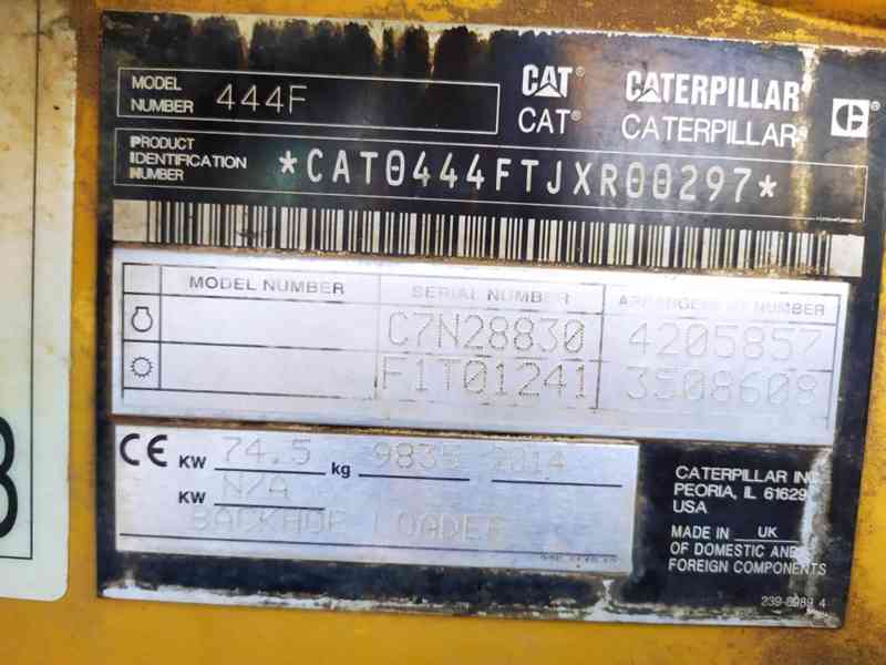 Rýpadlo - nakladač CAT 444F - foto 5