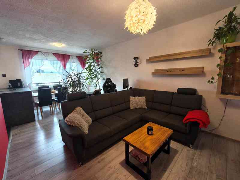 Zábrodí - Horní Rybníky - prodej bytu 4+kk s garáží - foto 3