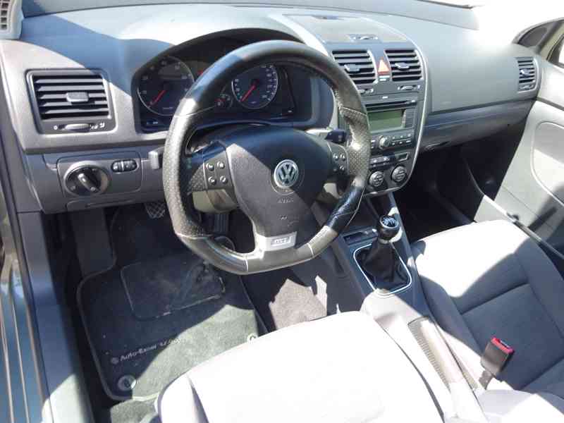 VW Golf 1.6i r.v.2007 (75 kw) klima Koupeno v ČR  - foto 5