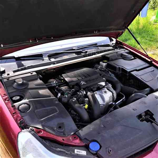 Prodám C5 II 1,6 HDi 16v SX Break 175.000 km - foto 12