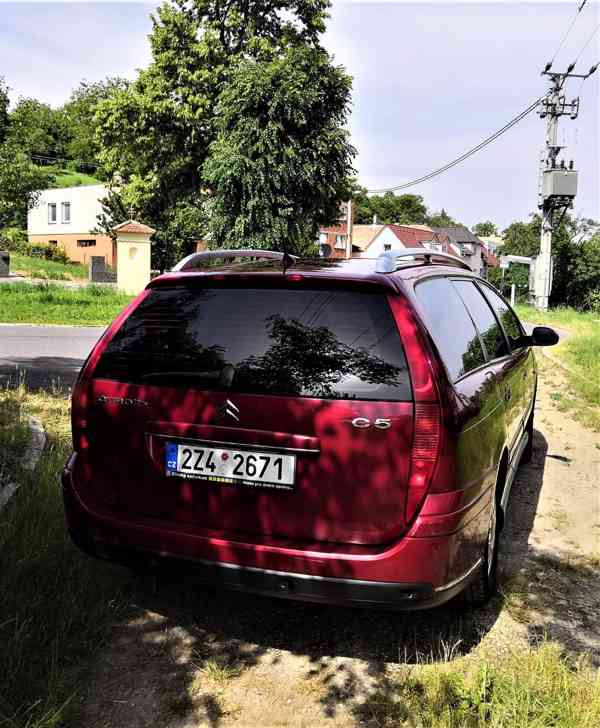 Prodám C5 II 1,6 HDi 16v SX Break 175.000 km - foto 4