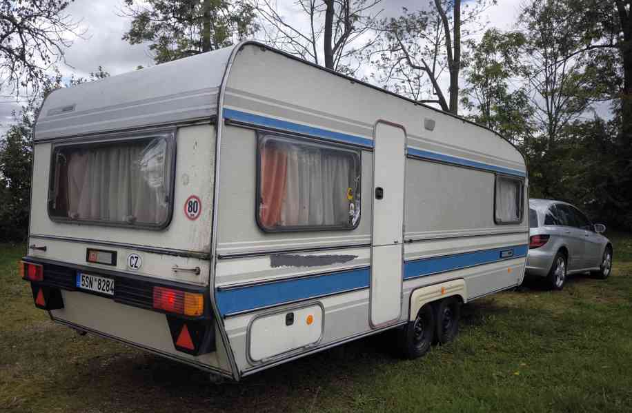 Chata s doklady, platná STK, karavan Wilk 601. - foto 3